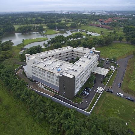 Treepark Serviced Apartment Karawang Exterior photo