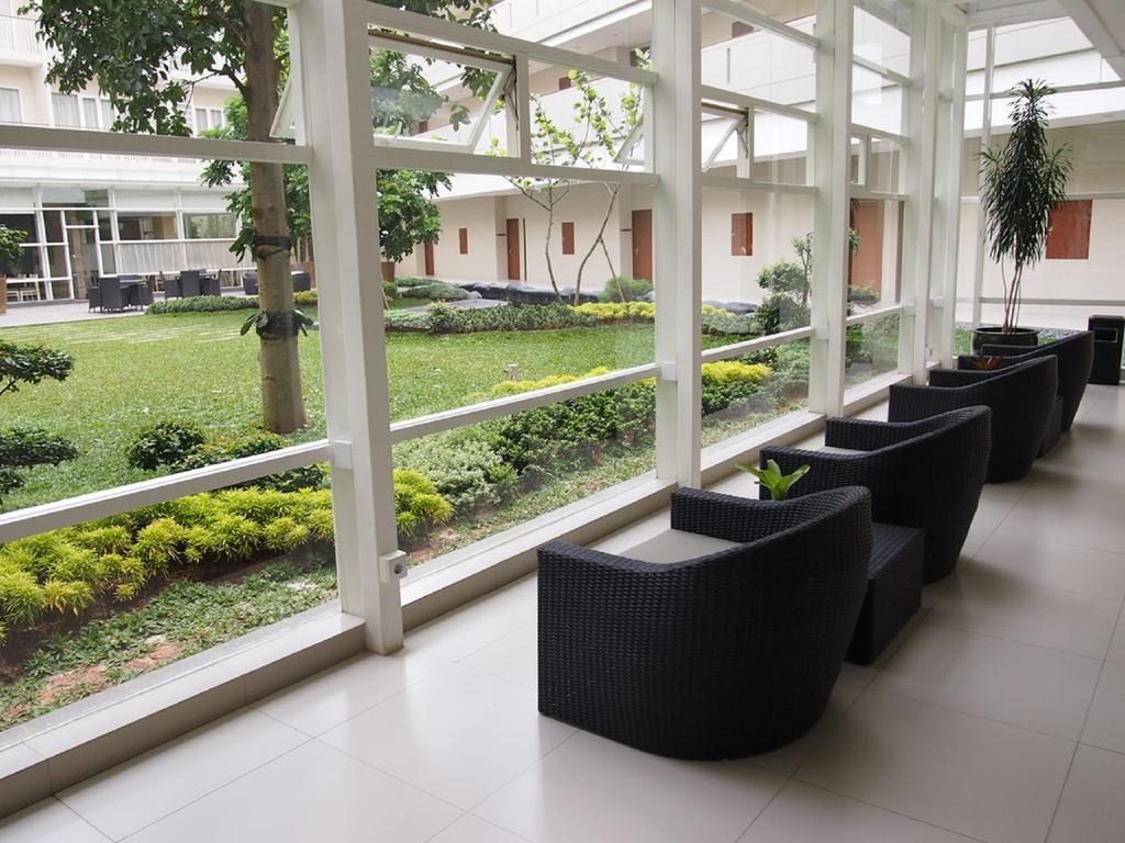 Treepark Serviced Apartment Karawang Exterior photo