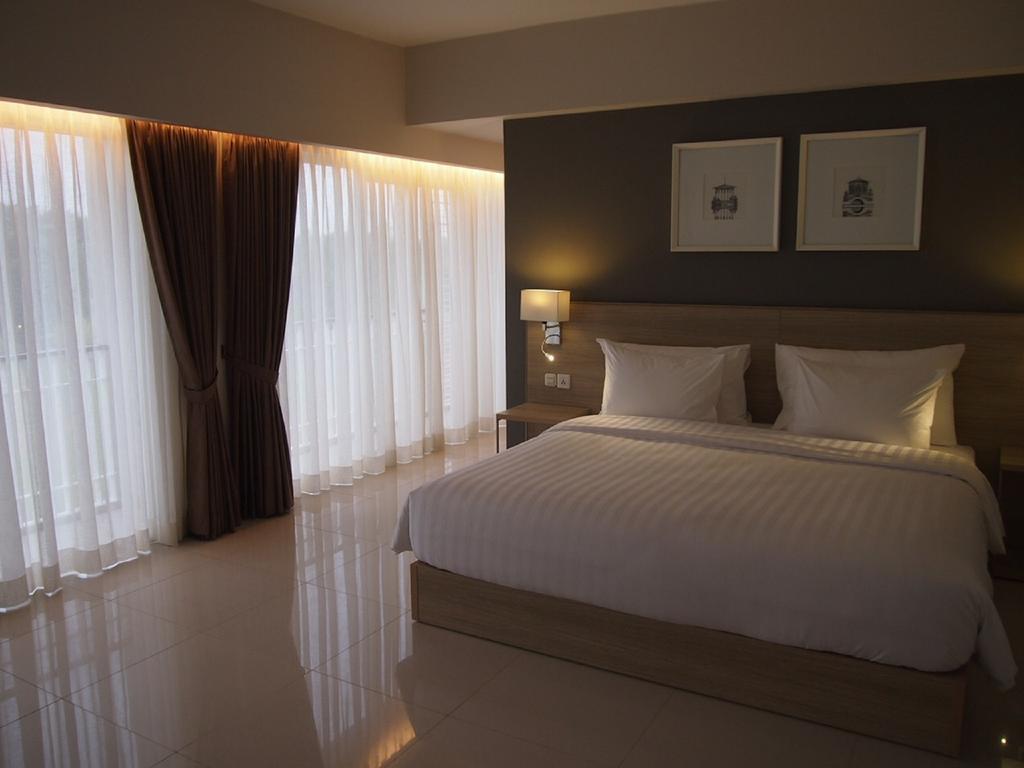 Treepark Serviced Apartment Karawang Room photo